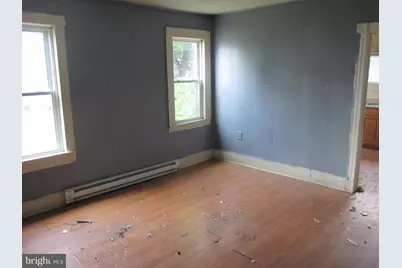 43 N F Street, Keyser, WV 26726 - Photo 5