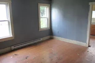 43 N F St, Keyser, WV 26726 - Photo 5