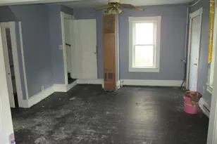43 N F St, Keyser, WV 26726 - Photo 3