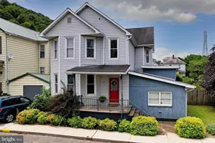 73 Silver St, Ridgeley, WV 26753 - Photo 1