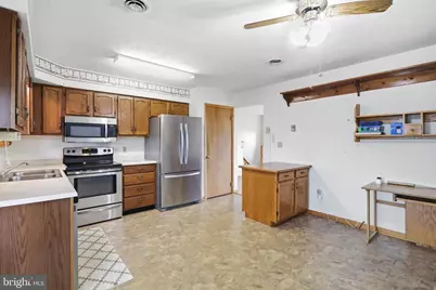 400 Baltimore Street, Keyser, WV 26726 - Photo 7