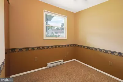 10 N Hummingbird Street, Keyser, WV 26726 - Photo 15