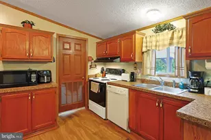 3936 Penneroil Rd, New Creek, WV 26743 - Photo 7