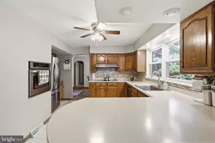 72 Washington St, Ridgeley, WV 26753 - Photo 11