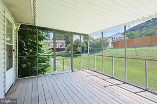 189 S Pennsylvania St, Ridgeley, WV 26753 - Photo 15