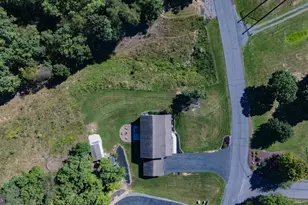 681 N Lakewood Dr, Ridgeley, WV 26753 - Photo 67