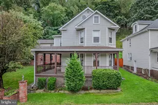 160 Main St, Ridgeley, WV 26753 - Photo 1