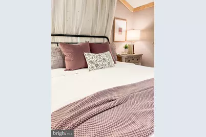 326 Preacher Lane, Great Cacapon, WV 25422 - Photo 25