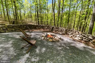 326 Preacher Ln, Great Cacapon, WV 25422 - Photo 19