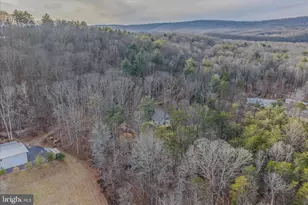 151 Pleasant Dale Ln, Great Cacapon, WV 25422 - Photo 39