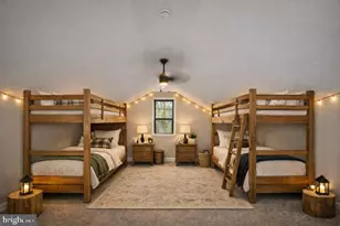 237 Foggy Bottom Ln, Berkeley Springs, WV 25411 - Photo 9