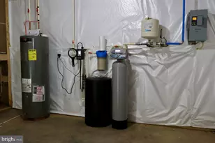 113 W Santilli Trail, Great Cacapon, WV 25422 - Photo 7