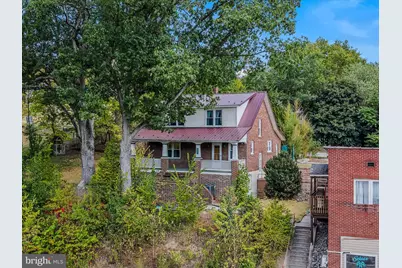 687 S Washington Street, Berkeley Springs, WV 25411 - Photo 3