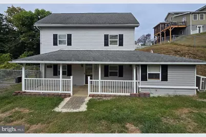 240 Ewing Street, Berkeley Springs, WV 25411 - Photo 1