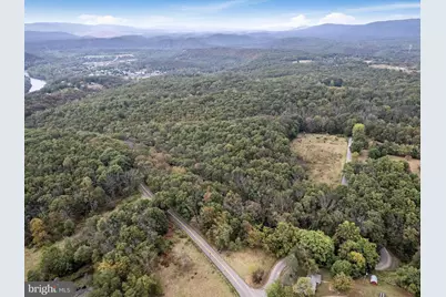 914 Plains Road, Paw Paw, WV 25434 - Photo 21