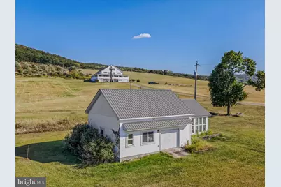 427 Avalanche Trail, Paw Paw, WV 25434 - Photo 7