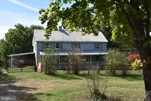 1971 Duckwall, Berkeley Springs, WV 25411 - Photo 23