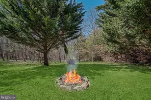 72 Medford Ln, Berkeley Springs, WV 25411 - Photo 37
