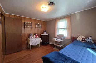 951 Johnsons Mill Rd, Berkeley Springs, WV 25411 - Photo 31