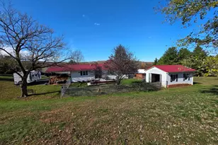 951 Johnsons Mill Rd, Berkeley Springs, WV 25411 - Photo 57