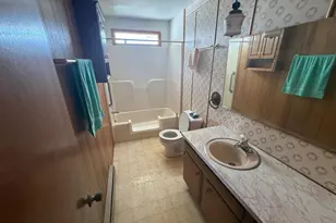 384 Fairview Dr, Berkeley Springs, WV 25411 - Photo 15