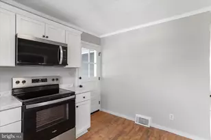 679 Winchester Grade Rd, Berkeley Springs, WV 25411 - Photo 15