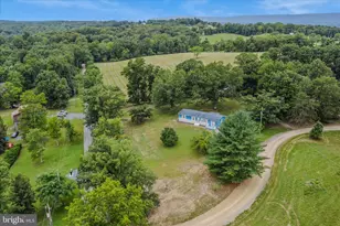 35 Sleepy View Ln, Berkeley Springs, WV 25411 - Photo 39