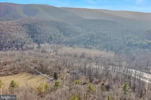 272 Tonoloway Point Cir, Great Cacapon, WV 25422 - Photo 79