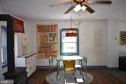 1417 Mountainside, Berkeley Springs, WV 25411 - Photo 5