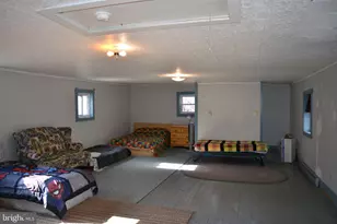 1417 Mountainside, Berkeley Springs, WV 25411 - Photo 35