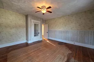 318 S Washington St, Berkeley Springs, WV 25411 - Photo 25