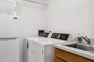 77 Blackwood St, Berkeley Springs, WV 25411 - Photo 19