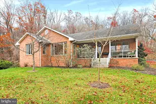 77 Blackwood St, Berkeley Springs, WV 25411 - Photo 39