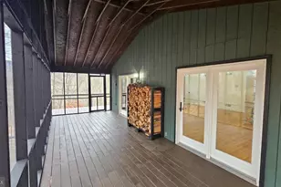 168 Pioneer Trail, Great Cacapon, WV 25422 - Photo 9