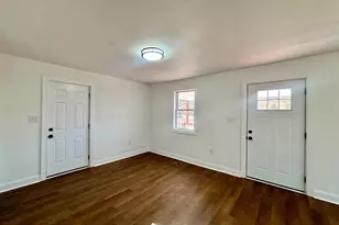 8 Kerns Ln, Berkeley Springs, WV 25411 - Photo 9