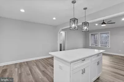 19 Mountain Laurel Drive, Berkeley Springs, WV 25411 - Photo 9