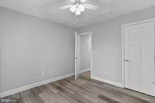 19 Mountain Laurel Dr, Berkeley Springs, WV 25411 - Photo 17