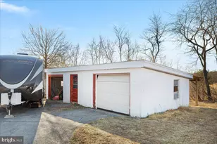 73 Marquise Ln, Berkeley Springs, WV 25411 - Photo 21