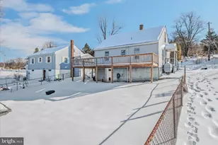 310 Greenway Dr, Berkeley Springs, WV 25411 - Photo 29