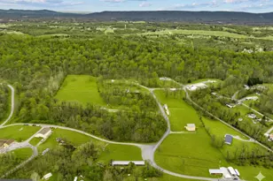 303 Barbeque Dr, Berkeley Springs, WV 25411 - Photo 1