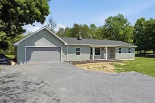 11111 Martinsburg Rd, Hedgesville, WV 25427 - Photo 3