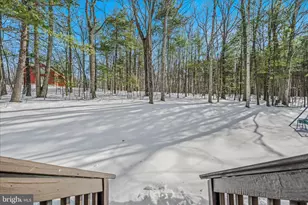 207 Ironwood Ln, Berkeley Springs, WV 25411 - Photo 35