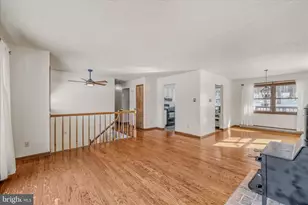 207 Ironwood Ln, Berkeley Springs, WV 25411 - Photo 7