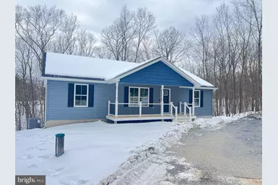 256 Roundtop Ln, Berkeley Springs, WV 25411 - Photo 1