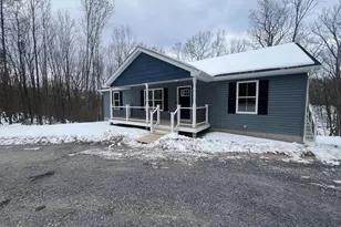 256 Roundtop Ln, Berkeley Springs, WV 25411 - Photo 9