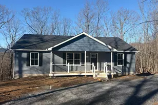 256 Roundtop Ln, Berkeley Springs, WV 25411 - Photo 5