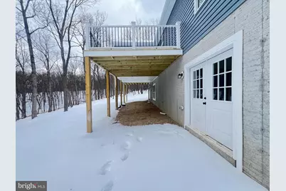 256 Roundtop Ln, Berkeley Springs, WV 25411 - Photo 11