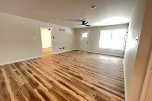 256 Roundtop Ln, Berkeley Springs, WV 25411 - Photo 15