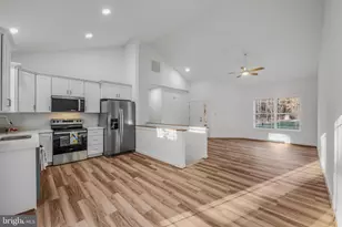 523 Oak Hill Rd, Berkeley Springs, WV 25411 - Photo 11