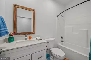 523 Oak Hill Rd, Berkeley Springs, WV 25411 - Photo 17